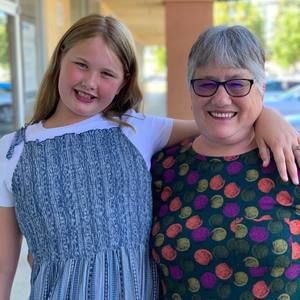 Meet your Posher, Lorraine